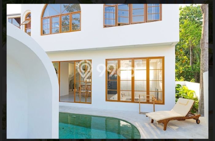 Tempat Strategis! Vila Kawasan Canggu, Area 150m2m², Kondisi Prima Tempat Strategis! Vila Kawasan Canggu, Area 150m2m², Kondisi Prima