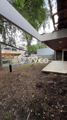 Dijual Rumah Mewah Elegan Dengan View Eksklusif di Panglima Polim, Jakarta Selatan Dijual Rumah Mewah Elegan Dengan View Eksklusif di Panglima Polim, Jakarta Selatan
