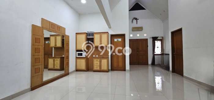 Rumah Elit Modern Tanpa Renovasi di Alam Sutera Tangerang Rumah Elit Modern Tanpa Renovasi di Alam Sutera Tangerang