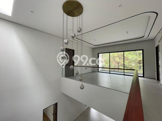 Dijual Rumah Luas Elegan Dengan View Eksklusif di BSD Foresta, Tangerang Dijual Rumah Luas Elegan Dengan View Eksklusif di BSD Foresta, Tangerang