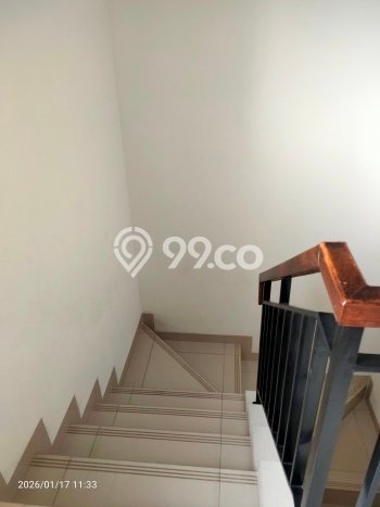 Disewakan! Rumah 3 Kamar Tidur &
2 Kamar Mandi di BSD Alegria, Tangerang Disewakan! Rumah 3 Kamar Tidur &
2 Kamar Mandi di BSD Alegria, Tangerang