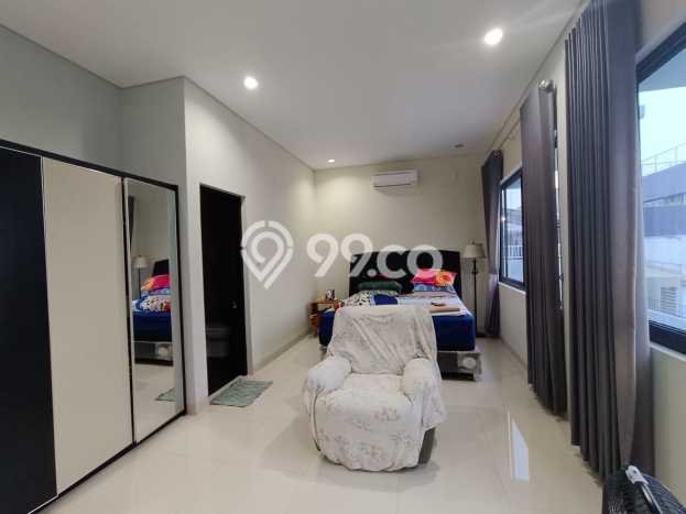 Rumah Modern 4 KT di Sentul City Bogor Full Furnished Rumah Modern 4 KT di Sentul City Bogor Full Furnished