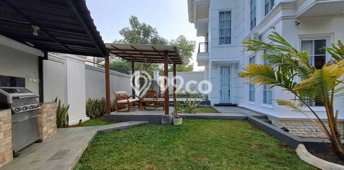 Dijual Rumah Luas Elegan Dengan View Cantik di Sentul City, Bogor Dijual Rumah Luas Elegan Dengan View Cantik di Sentul City, Bogor