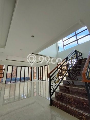 Hunian Mewah LB 450m2 Siap Pakai Desain Elegan di Sentul City, Bogor Hunian Mewah LB 450m2 Siap Pakai Desain Elegan di Sentul City, Bogor
