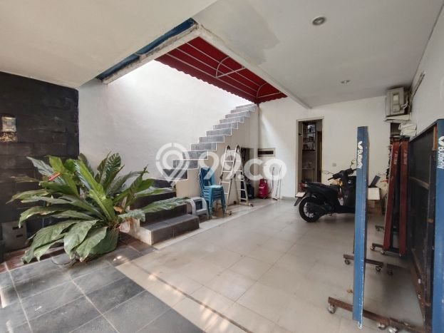 Rumah Elit Modern Siap Huni di Sentul Bogor Rumah Elit Modern Siap Huni di Sentul Bogor