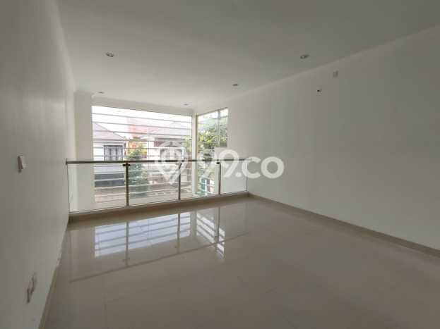 Rumah Luxury Modern Tanpa Renovasi di Sentul City Bogor Rumah Luxury Modern Tanpa Renovasi di Sentul City Bogor