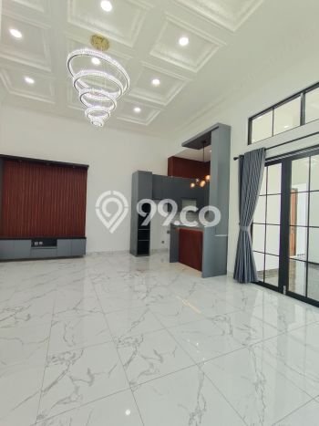 For Sale! Luxury House LT 212m2 Desain Elegan di Sentul City For Sale! Luxury House LT 212m2 Desain Elegan di Sentul City
