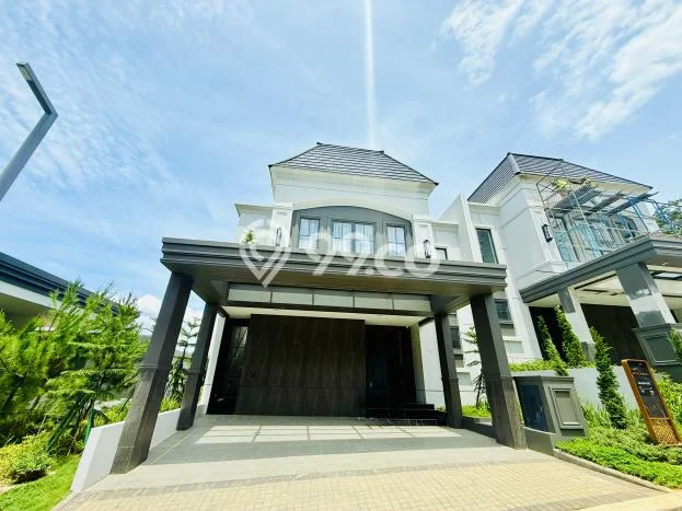 Rumah Luxury Modern Siap Huni di Sentul City Bogor Rumah Luxury Modern Siap Huni di Sentul City Bogor