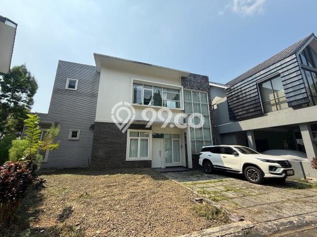 Rumah Luxury Modern Siap Huni di Sentul City Bogor Rumah Luxury Modern Siap Huni di Sentul City Bogor