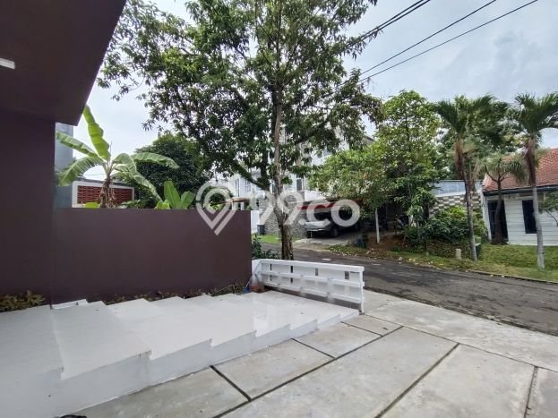 Rumah Modern 4 Kamar LT 120m2 di Sentul City Rumah Modern 4 Kamar LT 120m2 di Sentul City
