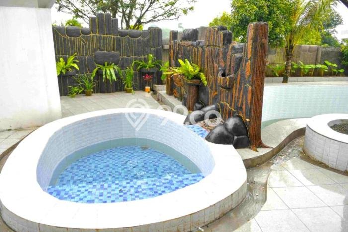 Vila Kawasan Cijeruk, Area 3950m2m², Lokasi Premium Vila Kawasan Cijeruk, Area 3950m2m², Lokasi Premium