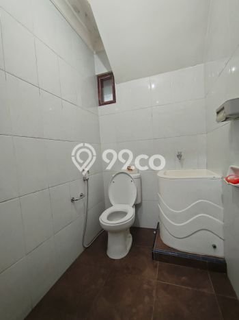 Disewakan! Rumah 4 Kamar Tidur &
3 Kamar Mandi di Sentul City, Bogor Disewakan! Rumah 4 Kamar Tidur &
3 Kamar Mandi di Sentul City, Bogor