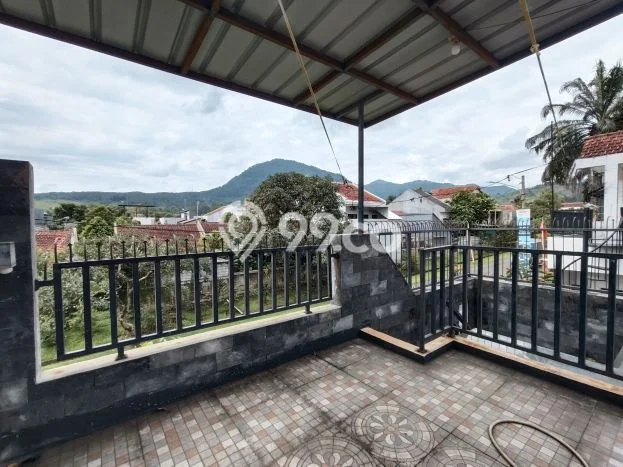 Rumah Minimalis 2 KT di Sentul City Bogor Semi Furnished Rumah Minimalis 2 KT di Sentul City Bogor Semi Furnished