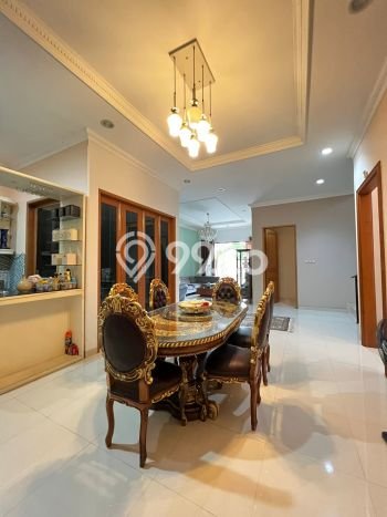 Ready to Use! Luxury House LT 430m2 Desain Elegan di Sentul City Ready to Use! Luxury House LT 430m2 Desain Elegan di Sentul City