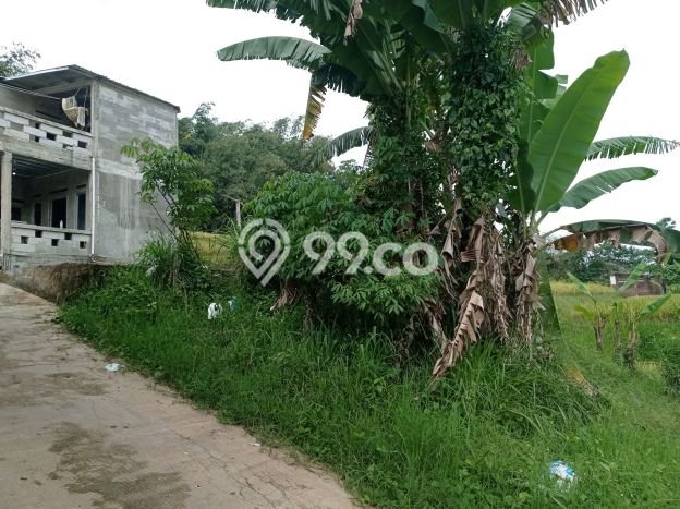 Lahan Dijual Lokasi Strategis di Bandung dengan Luas 124m2 Lahan Dijual Lokasi Strategis di Bandung dengan Luas 124m2