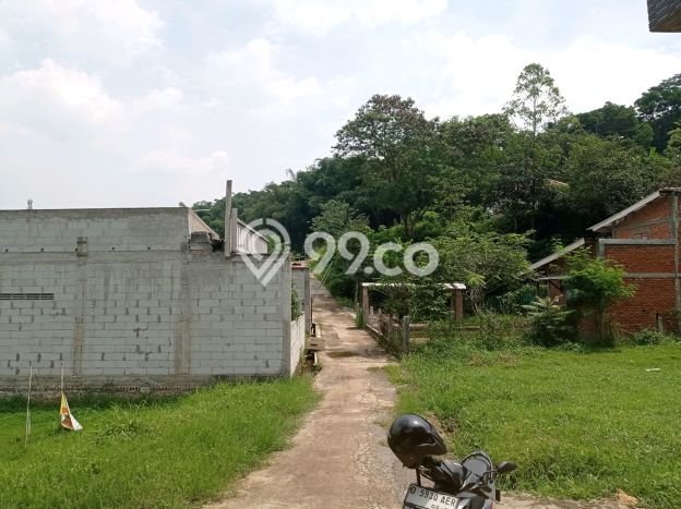 Lahan Dijual Lokasi Strategis di Bandung dengan Luas 124m2 Lahan Dijual Lokasi Strategis di Bandung dengan Luas 124m2