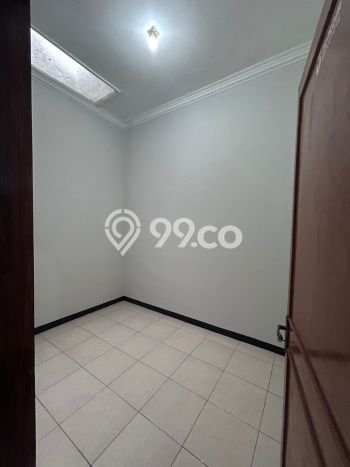 Jarang Ada! Rumah Kontrakan 3 Kamar Bagus Siap Huni Turangga Jarang Ada! Rumah Kontrakan 3 Kamar Bagus Siap Huni Turangga