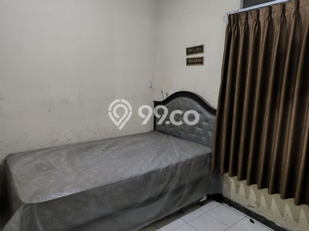Jarang Ada! Rumah Sewa 5 Kamar Nyaman Siap Huni Soekarno Hatta Jarang Ada! Rumah Sewa 5 Kamar Nyaman Siap Huni Soekarno Hatta