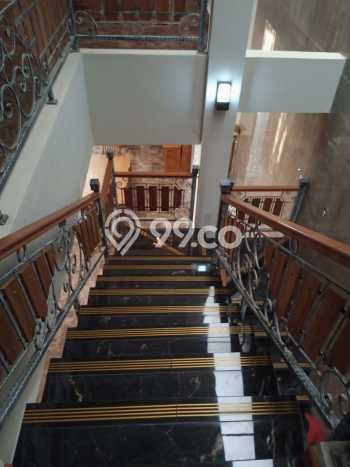 Sewa Rumah Harga Terjangkau di Cirebon Kota Cirebon dengan 5 Kamar Tidur Sewa Rumah Harga Terjangkau di Cirebon Kota Cirebon dengan 5 Kamar Tidur