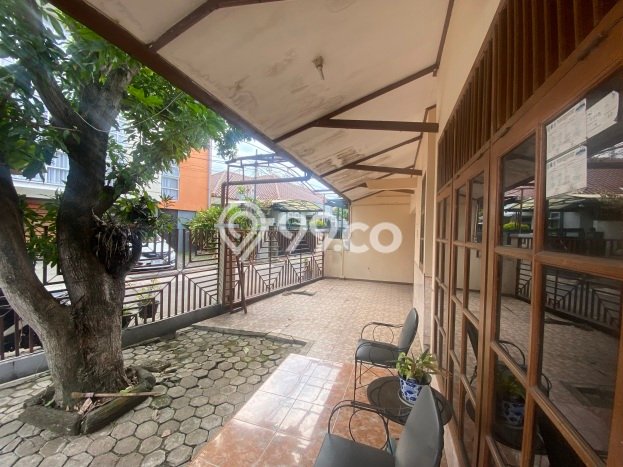Rumah Modern Cantik 6 KT Bisa Langsung Pindah di Kesambi Rumah Modern Cantik 6 KT Bisa Langsung Pindah di Kesambi
