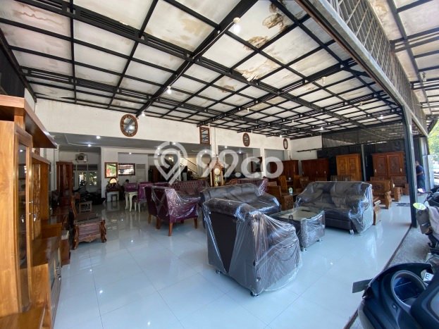 AREA TERSIBUK! Ruko di Cirebon Kota, Luas 250m², Pusat Bisnis AREA TERSIBUK! Ruko di Cirebon Kota, Luas 250m², Pusat Bisnis