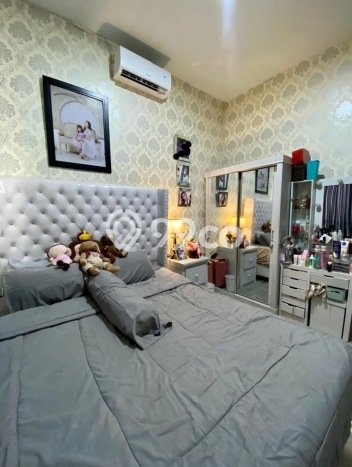Disewakan! Rumah 2 Kamar Tidur &
1 Kamar Mandi di Cirebon Kota, Cirebon Disewakan! Rumah 2 Kamar Tidur &
1 Kamar Mandi di Cirebon Kota, Cirebon