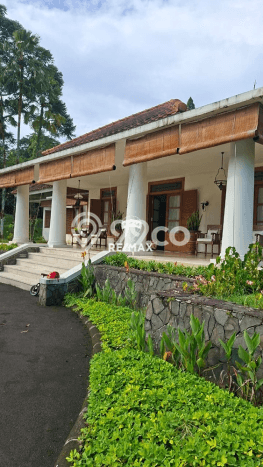 Available Vila untuk Disewa Kawasan Cisarua, Luas 11000m2m², Dekat Mudah Pusat Kota Available Vila untuk Disewa Kawasan Cisarua, Luas 11000m2m², Dekat Mudah Pusat Kota
