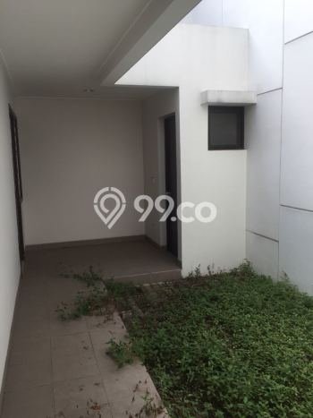 For Sale Hunian Rumah Terawat 4 KT di Green Lake City, Jakarta Barat For Sale Hunian Rumah Terawat 4 KT di Green Lake City, Jakarta Barat