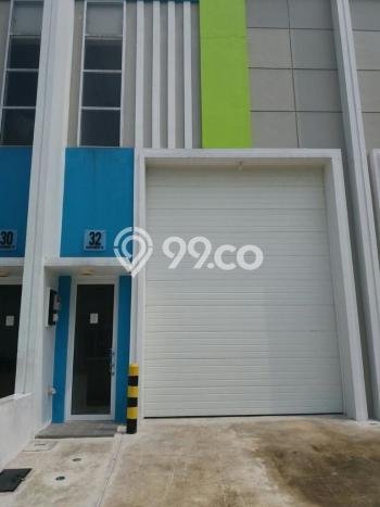 Unit Gudang Dijual di Jakarta Barat LT 120m2 & LB 120m2 Unit Gudang Dijual di Jakarta Barat LT 120m2 & LB 120m2