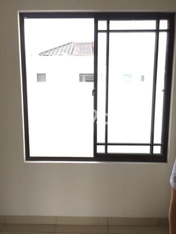 For Sale Hunian Rumah Terawat 4 KT di Green Lake City, Jakarta Barat For Sale Hunian Rumah Terawat 4 KT di Green Lake City, Jakarta Barat