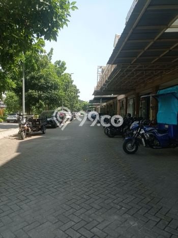Unit Ruko Dijual di Cengkareng Jakarta Barat Luas Tanah 70m2, Luas Bangunan 200m2 Unit Ruko Dijual di Cengkareng Jakarta Barat Luas Tanah 70m2, Luas Bangunan 200m2