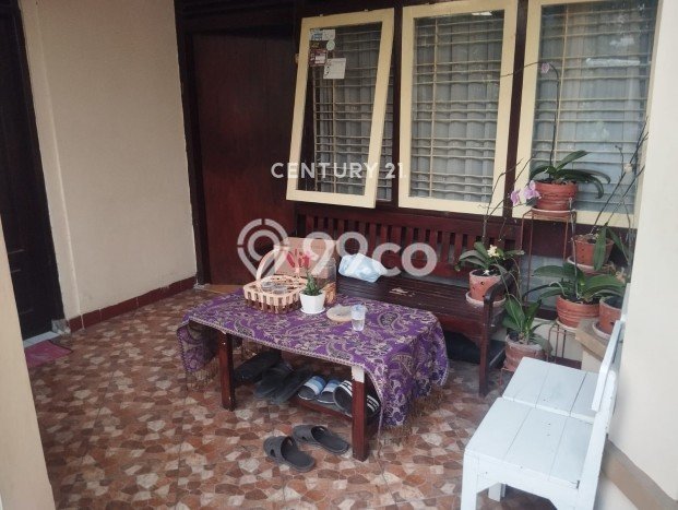 Rumah Luxury Modern Tanpa Renovasi di Caturtunggal Sleman Rumah Luxury Modern Tanpa Renovasi di Caturtunggal Sleman