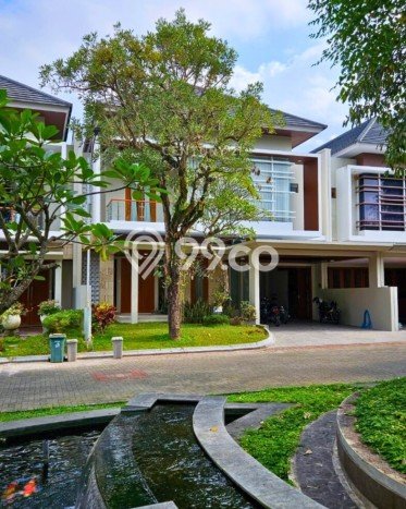 Lokasi strategis! Rumah siap huni disewakan di Mlati LB 320m2 Lokasi strategis! Rumah siap huni disewakan di Mlati LB 320m2