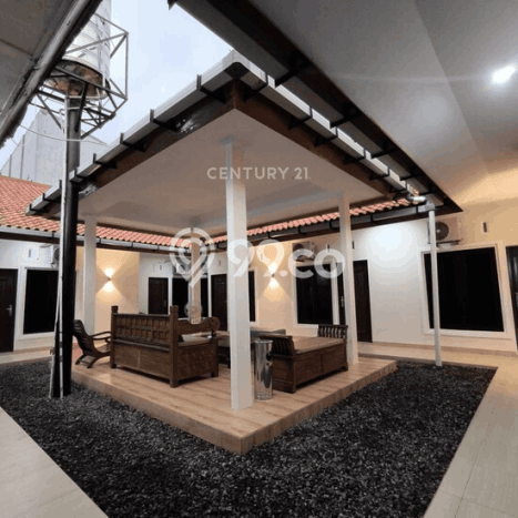 Rumah Elit LB 500m2 Siap Pakai Desain Elegan di Caturtunggal, Yogyakarta Rumah Elit LB 500m2 Siap Pakai Desain Elegan di Caturtunggal, Yogyakarta