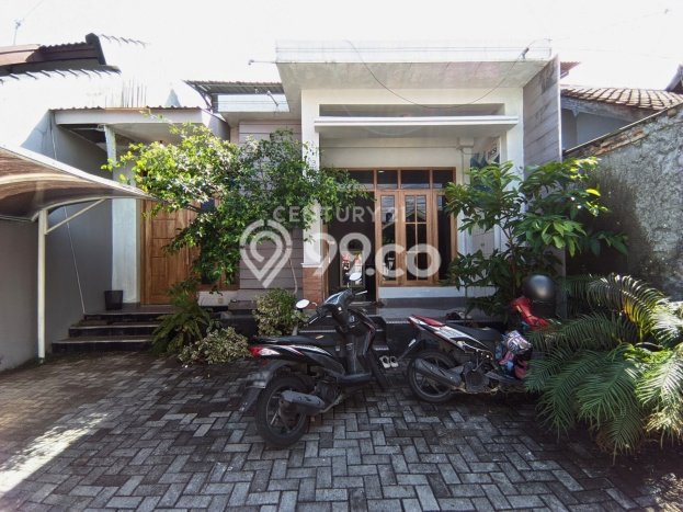 Unit Ruko Dijual di Gondokusuman Yogyakarta Luas Tanah 233m2, Luas Bangunan 135m2 Unit Ruko Dijual di Gondokusuman Yogyakarta Luas Tanah 233m2, Luas Bangunan 135m2