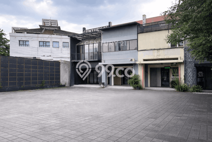 Dijual! Ruko di Caturtunggal Yogyakarta LT 150m2 / LB 180m2 Kawasan Strategis Dijual! Ruko di Caturtunggal Yogyakarta LT 150m2 / LB 180m2 Kawasan Strategis