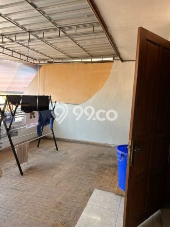 Rumah Modern 5 KT di Condong Catur Sleman Semi Furnished Rumah Modern 5 KT di Condong Catur Sleman Semi Furnished