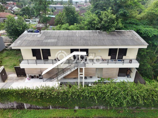 Hunian Cantik Minimalis Lb 162m2 di Ngaglik, Sleman Hunian Cantik Minimalis Lb 162m2 di Ngaglik, Sleman