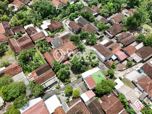 Tanah di Kalasan, Sleman Luas 299m2 Dijual Segera Tanah di Kalasan, Sleman Luas 299m2 Dijual Segera