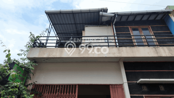 Rumah Luas Asri 9 KT Siap Pakai di Minomartani Sleman Rumah Luas Asri 9 KT Siap Pakai di Minomartani Sleman