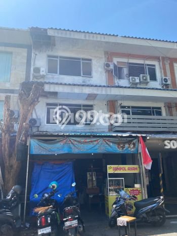 PELUANG EMAS! Ruko di Danginpuri Kelod, Luas 225m², Pusat Bisnis PELUANG EMAS! Ruko di Danginpuri Kelod, Luas 225m², Pusat Bisnis
