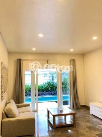 Vila di Renon, Luas 0m², Area Premium, Tersedia Segera Vila di Renon, Luas 0m², Area Premium, Tersedia Segera