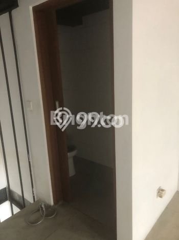SENTRA BISNIS! Ruko di Kerobokan, Luas 100m², Kawasan Perniagaan SENTRA BISNIS! Ruko di Kerobokan, Luas 100m², Kawasan Perniagaan