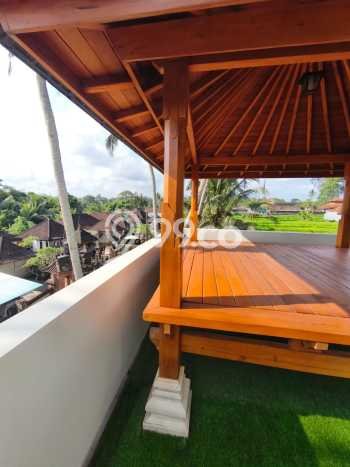 DIJUAL! Vila Kawasan , Luas 1800m2m², Akses Mudah Pusat Kota DIJUAL! Vila Kawasan , Luas 1800m2m², Akses Mudah Pusat Kota