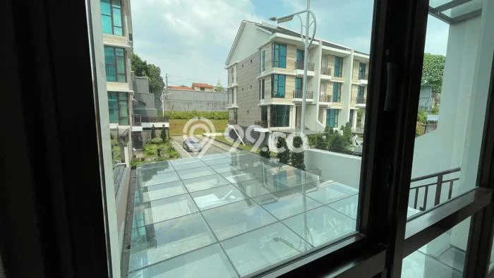 Rumah Elit Modern Siap Huni di Pondok Indah Jakarta Selatan Rumah Elit Modern Siap Huni di Pondok Indah Jakarta Selatan