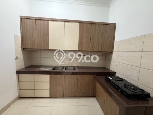 For Sale! Luxury House LT 200m2 Desain Modern di Green Lake City For Sale! Luxury House LT 200m2 Desain Modern di Green Lake City