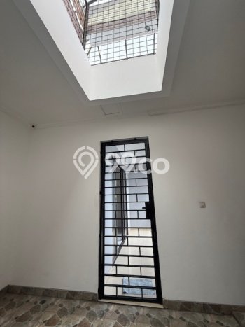 For Sale! Luxury House LT 200m2 Desain Modern di Green Lake City For Sale! Luxury House LT 200m2 Desain Modern di Green Lake City
