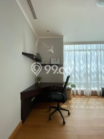 Apartemen di , 2 KM, Luas 157m2m² Apartemen di , 2 KM, Luas 157m2m²