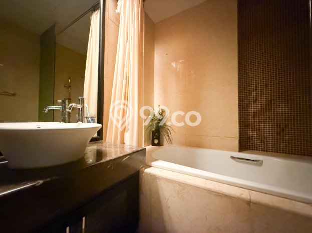 Apartemen Premium Kawasan Mega Kuningan, 2 KM, Luas 180m2m², City View Apartemen Premium Kawasan Mega Kuningan, 2 KM, Luas 180m2m², City View