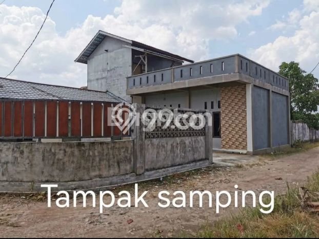 Jual Rumah Strategis Bagus Punya 3 KT di Pontianak Selatan Pontianak SHM Jual Rumah Strategis Bagus Punya 3 KT di Pontianak Selatan Pontianak SHM